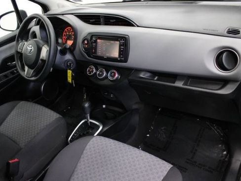 Used 2015 Toyota Yaris LE FWD image 22