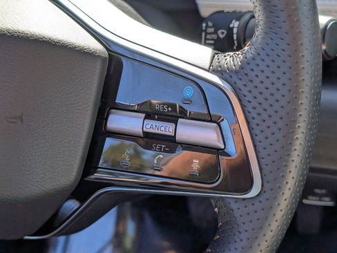 Certified 2023 Nissan Ariya EVOLVE+ image 27