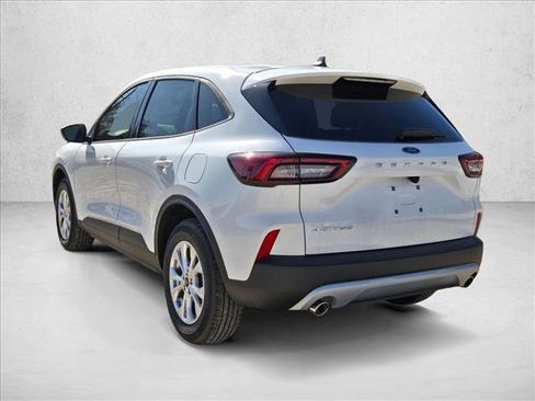 New 2026 Ford Escape Active image 9