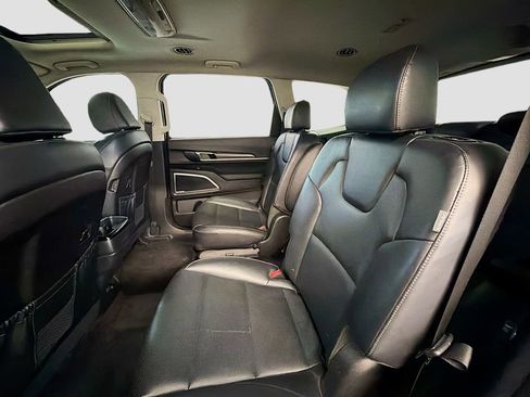 Used 2023 Kia Telluride S w/ S Sunroof Package image 27
