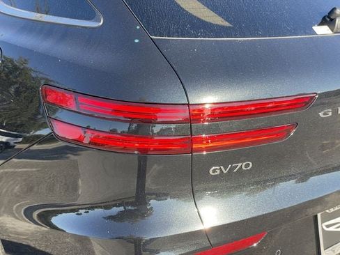 Used 2026 Genesis GV70 3.5T Sport Advanced AWD/4WD image 32