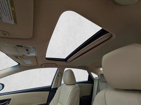 Used 2014 Toyota Avalon XLE Touring image 14