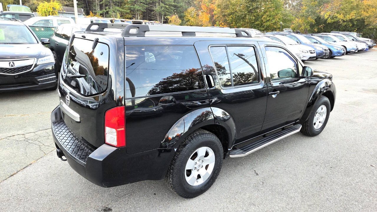 Used 2011 Nissan Pathfinder S AWD/4WD image 14