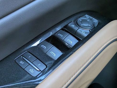 Used 2022 Cadillac Escalade Sport w/ Touring Package AWD/4WD image 27