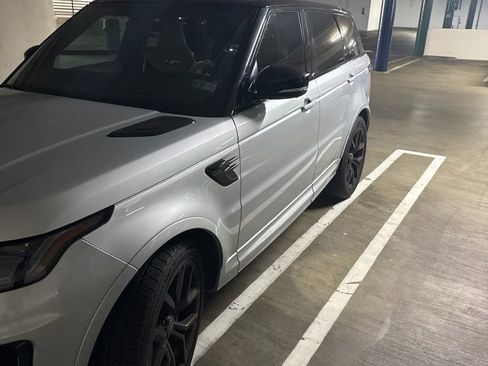 Used 2021 Land Rover Range Rover Sport SVR AWD/4WD image 5
