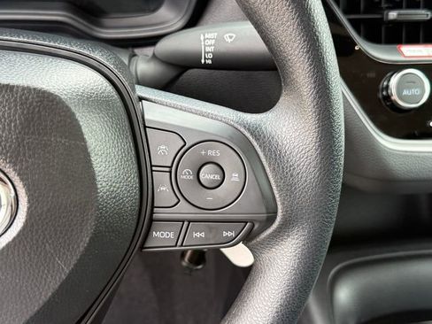 Used 2026 Toyota Corolla LE image 17