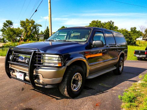 Used 2003 Ford Excursion Eddie Bauer image 11