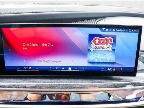 Used 2025 BMW 760i xDrive AWD/4WD image 15