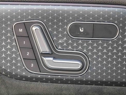 Certified 2025 Mercedes-Benz GLA 35 AMG 4MATIC image 24