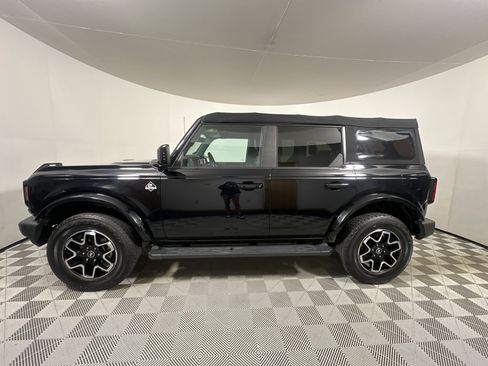 Certified 2022 Ford Bronco Outer Banks image 4