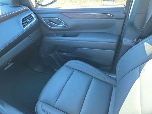 Certified 2024 Chevrolet Suburban Z71 image 16