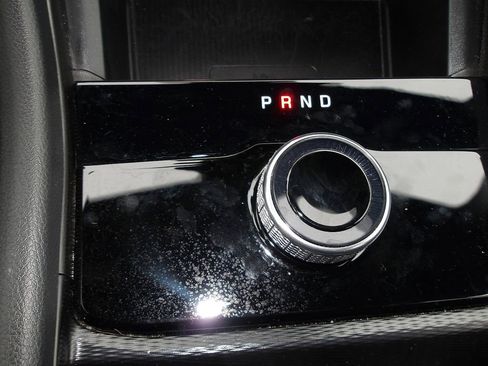 Used 2025 Jeep Grand Cherokee Altitude image 22