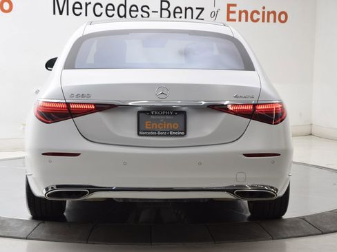 Used 2025 Mercedes-Benz S 580 4MATIC Sedan image 5