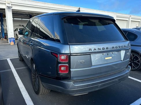 Used 2021 Land Rover Range Rover Westminster Edition image 4