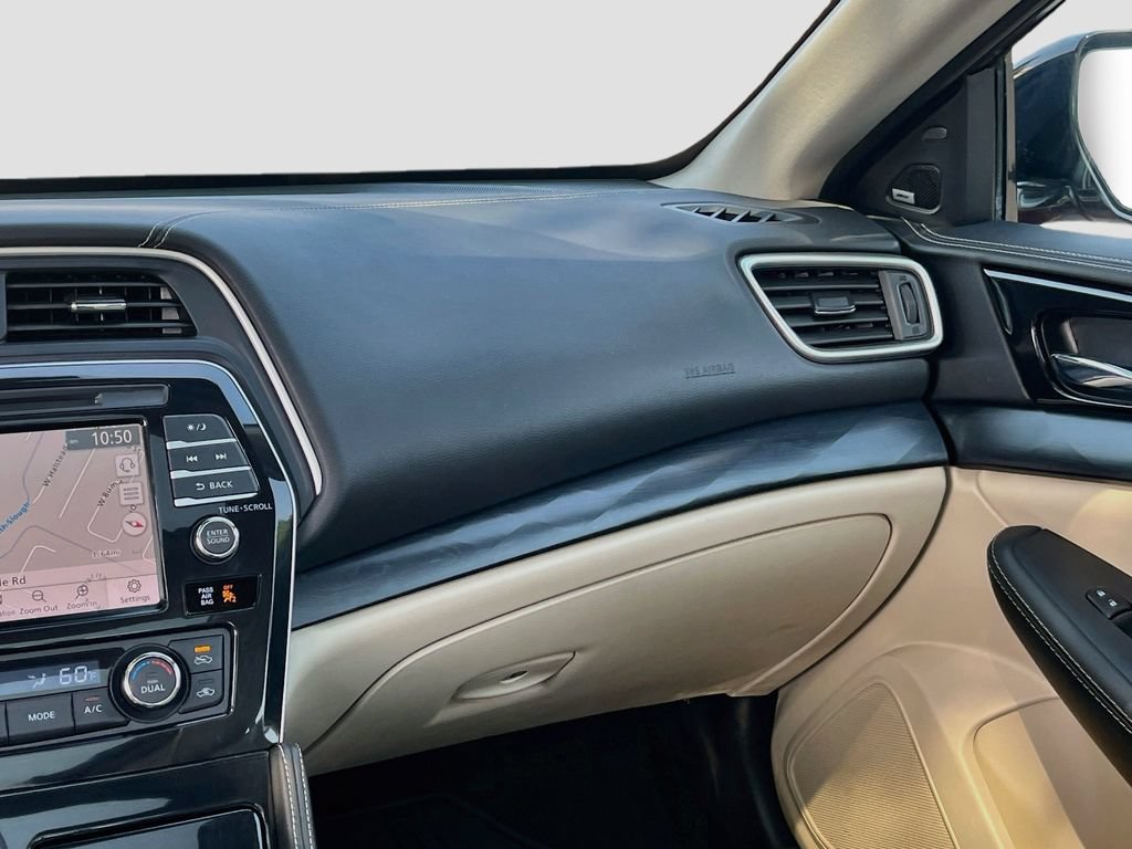 Used 2023 Nissan Maxima Platinum w/ Sport Mat Group FWD image 24