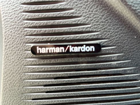 Used 2023 Dodge Challenger R/T Scat Pack w/ Plus Package image 19