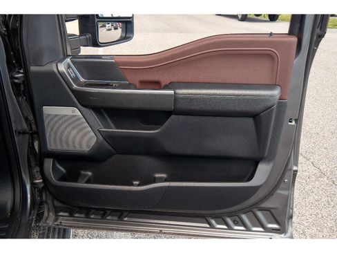 Used 2023 Ford F150 Lariat w/ Equipment Group 502A High AWD/4WD image 16