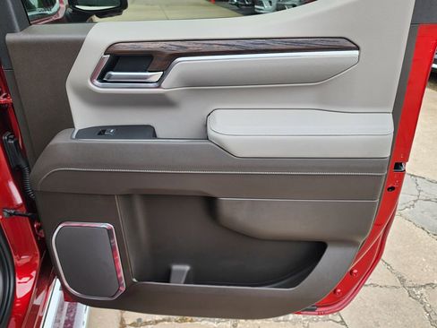 New 2026 GMC Sierra 1500 SLT w/ SLT Premium Plus Package image 41