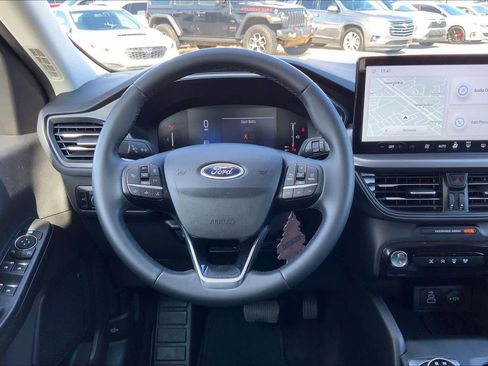 Certified 2024 Ford Escape Active w/ Tech Pack #1 image 5