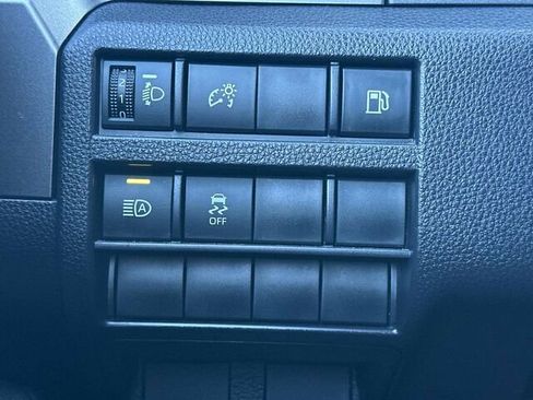 Used 2025 Toyota 4Runner SR5 image 31