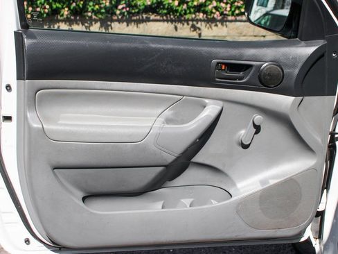 Used 2013 Toyota Tacoma 2WD Regular Cab image 14