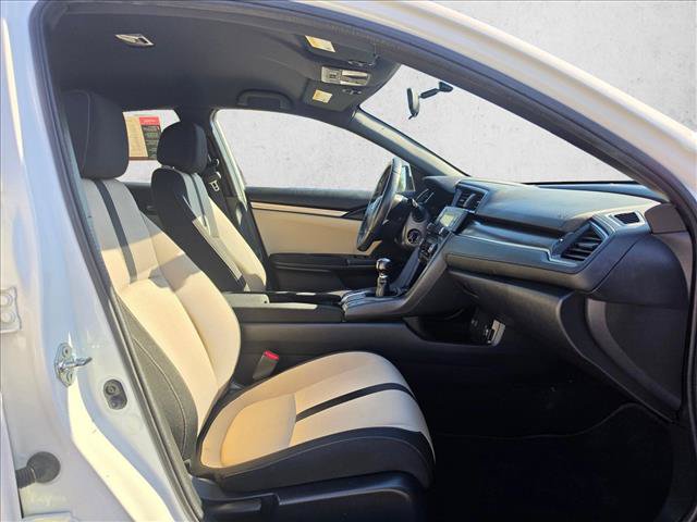 Used 2018 Honda Civic Sport image 11
