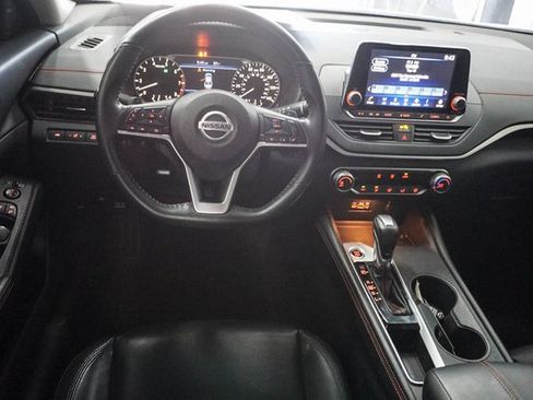 Used 2022 Nissan Altima 2.5 SR image 13