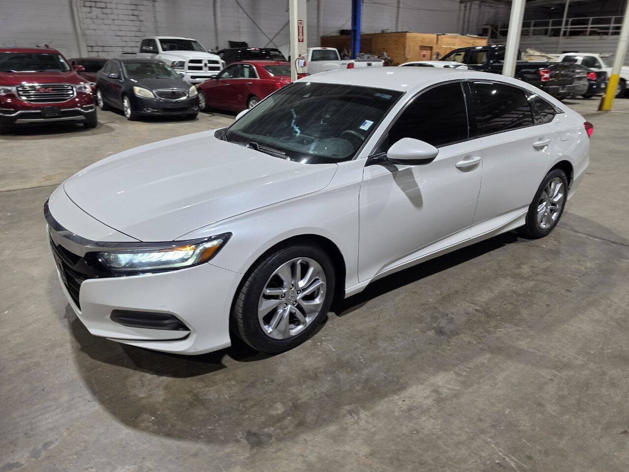 Used 2019 Honda Accord LX image 1