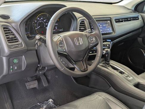 Used 2022 Honda HR-V EX-L image 10