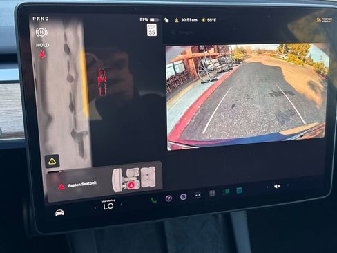 Used 2023 Tesla Model 3 Performance image 22