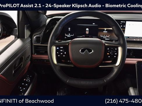 Certified 2025 INFINITI QX80 Autograph w/ Premium Cargo Package image 15