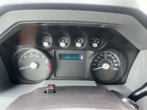 Used 2012 Ford F250 XL w/ PWR Equipment Group AWD/4WD image 18