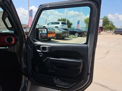Used 2021 Jeep Wrangler Unlimited Rubicon AWD/4WD image 27