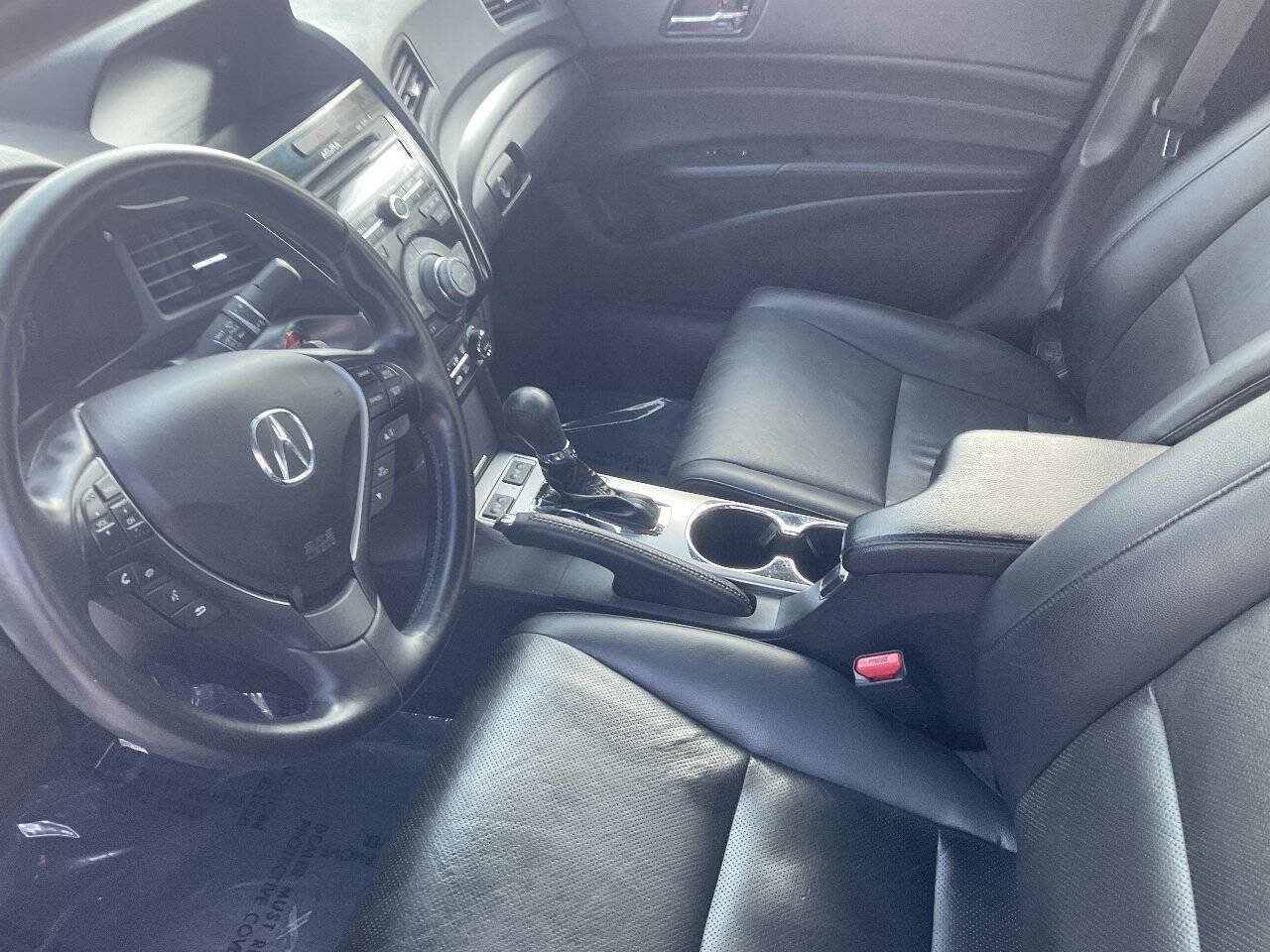 Used 2014 Acura ILX w/ Technology Package FWD image 12