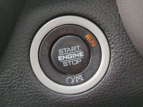 Used 2019 RAM 3500 Big Horn image 22