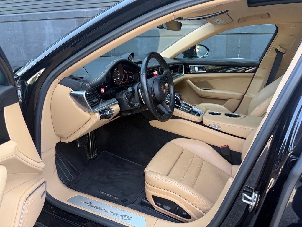 Certified 2023 Porsche Panamera 4S AWD/4WD image 15