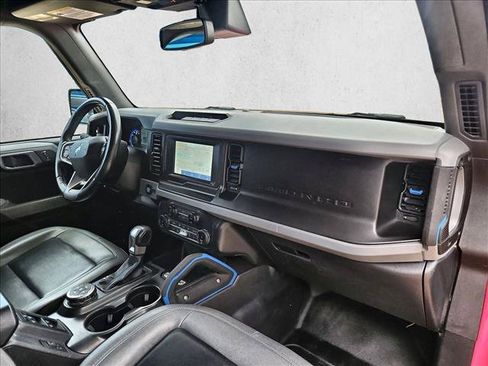 Used 2022 Ford Bronco Black Diamond AWD/4WD image 21