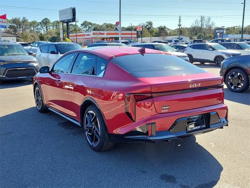 New 2026 Kia K4 GT-Line image 4