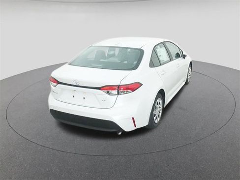 New 2026 Toyota Corolla LE image 8