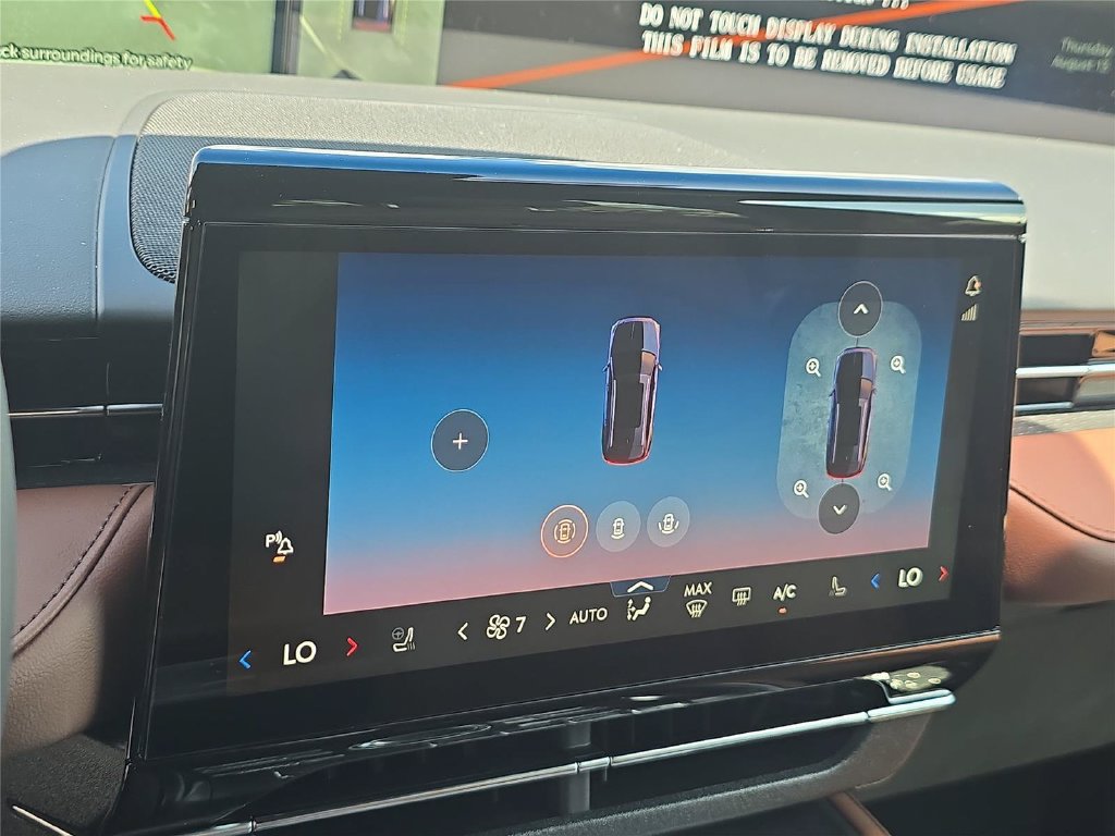 New 2026 Lincoln Nautilus Reserve AWD/4WD image 18