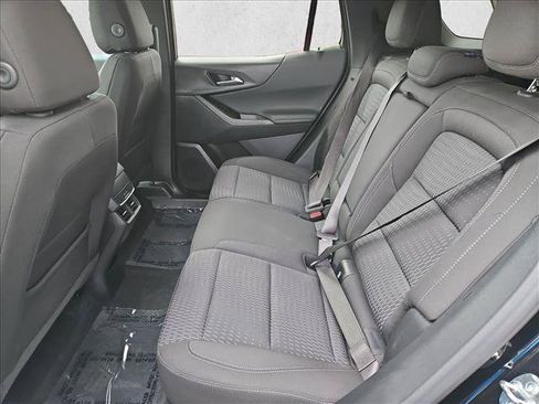 Certified 2025 Chevrolet Equinox LT FWD image 25