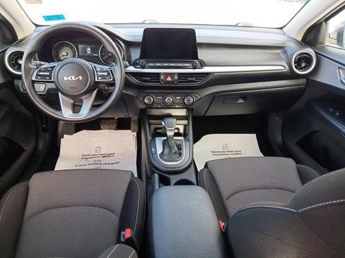 Used 2023 Kia Forte LXS image 8