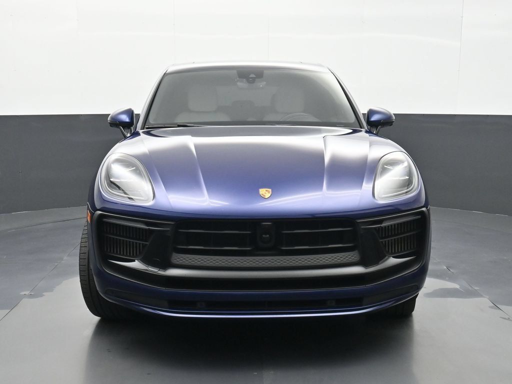 Certified 2023 Porsche Macan S AWD/4WD image 23