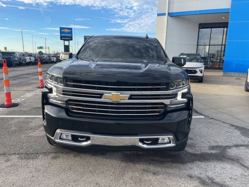 Certified 2022 Chevrolet Silverado 1500 High Country w/ Technology Package image 7