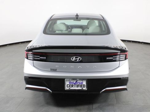 Certified 2026 Hyundai Sonata SEL FWD image 11