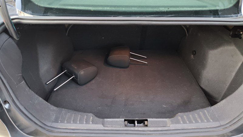 Used 2018 Ford Focus SE FWD image 13