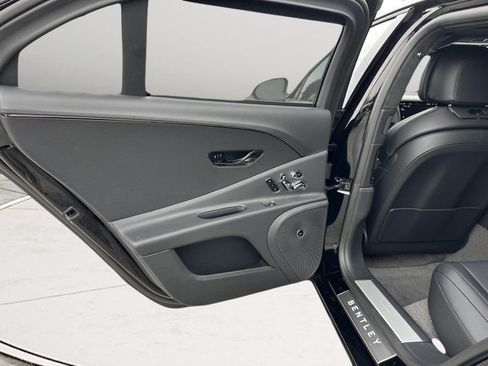 New 2026 Bentley Flying Spur V8 AWD/4WD image 60