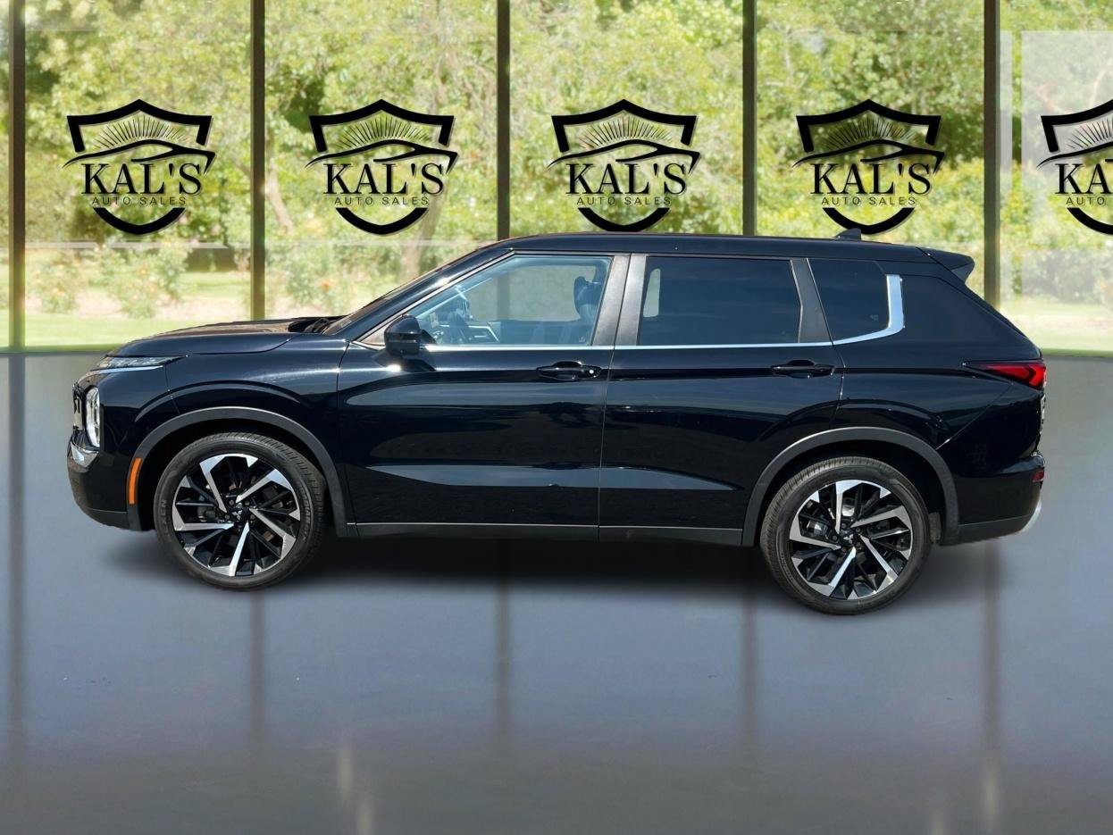 Used 2022 Mitsubishi Outlander SE AWD/4WD image 8