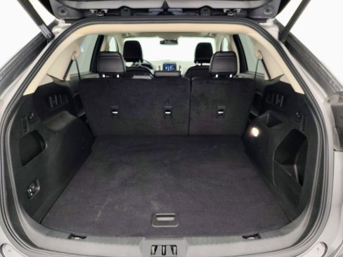 Used 2022 Ford Edge SEL w/ Convenience Package image 17