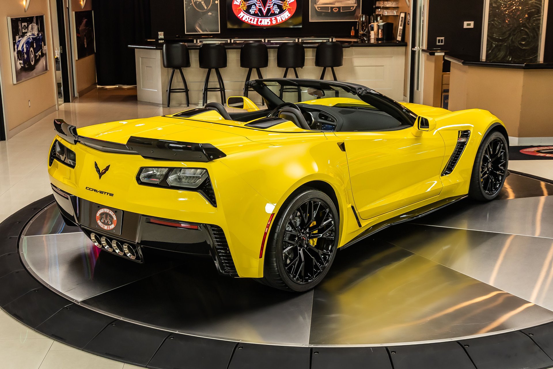 Used 2017 Chevrolet Corvette Z06 RWD image 14